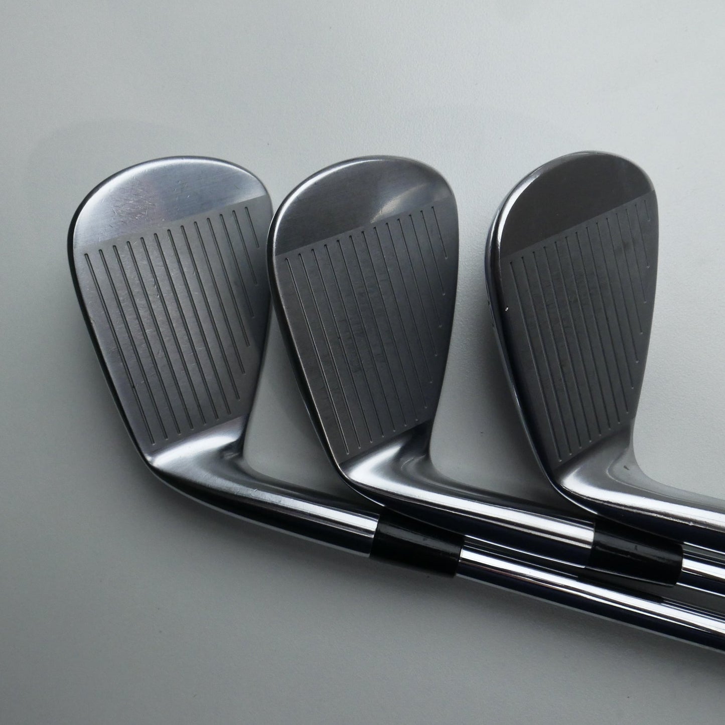 Used Mizuno Pro 245 & Pro 243 Combo Iron Set / 4 - PW / X-Stiff Flex