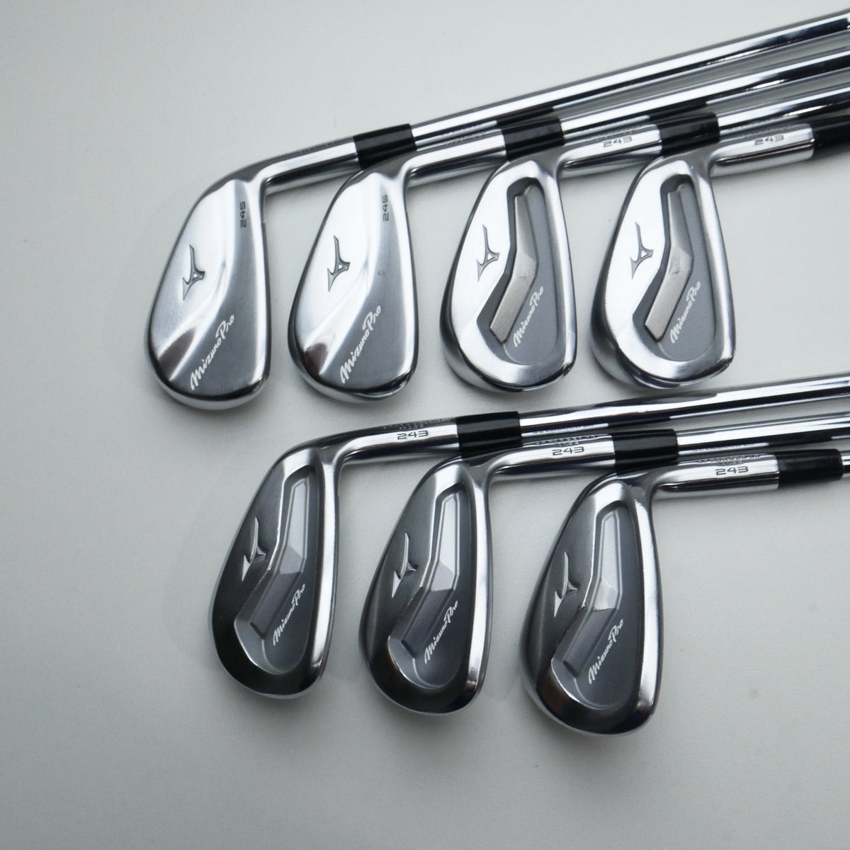 Used Mizuno Pro 245 & Pro 243 Combo Iron Set / 4 - PW / X-Stiff Flex