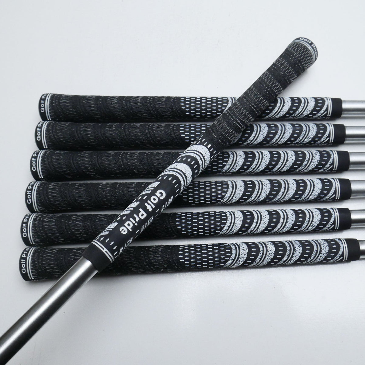 Used Ping i210 & iBlade Combo Iron Set / 3 - 9 IRON / X-Stiff Flex