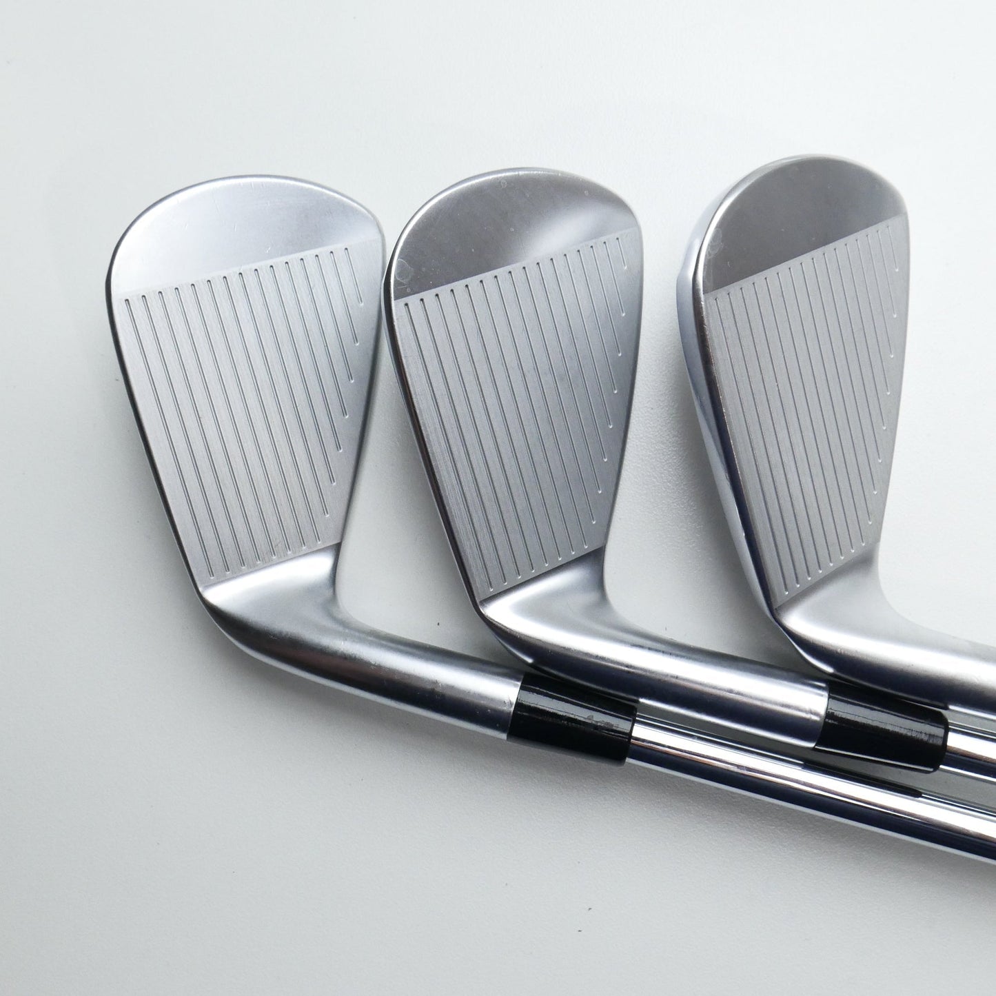 Used Srixon ZX7 MKII Iron Set / 5 - PW / X-Stiff Flex