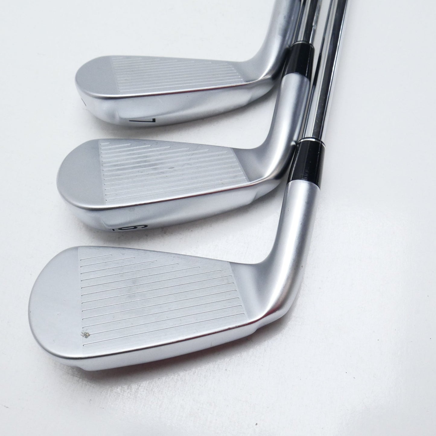 Used Srixon ZXi4 Iron Set / 5 - PW / Stiff Flex