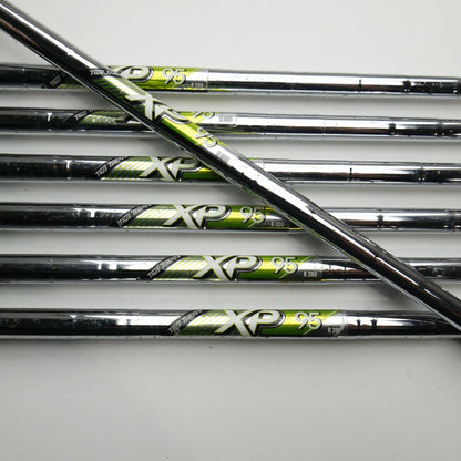 Used TaylorMade M1 2017 Iron Set / 4 - PW / Regular Flex