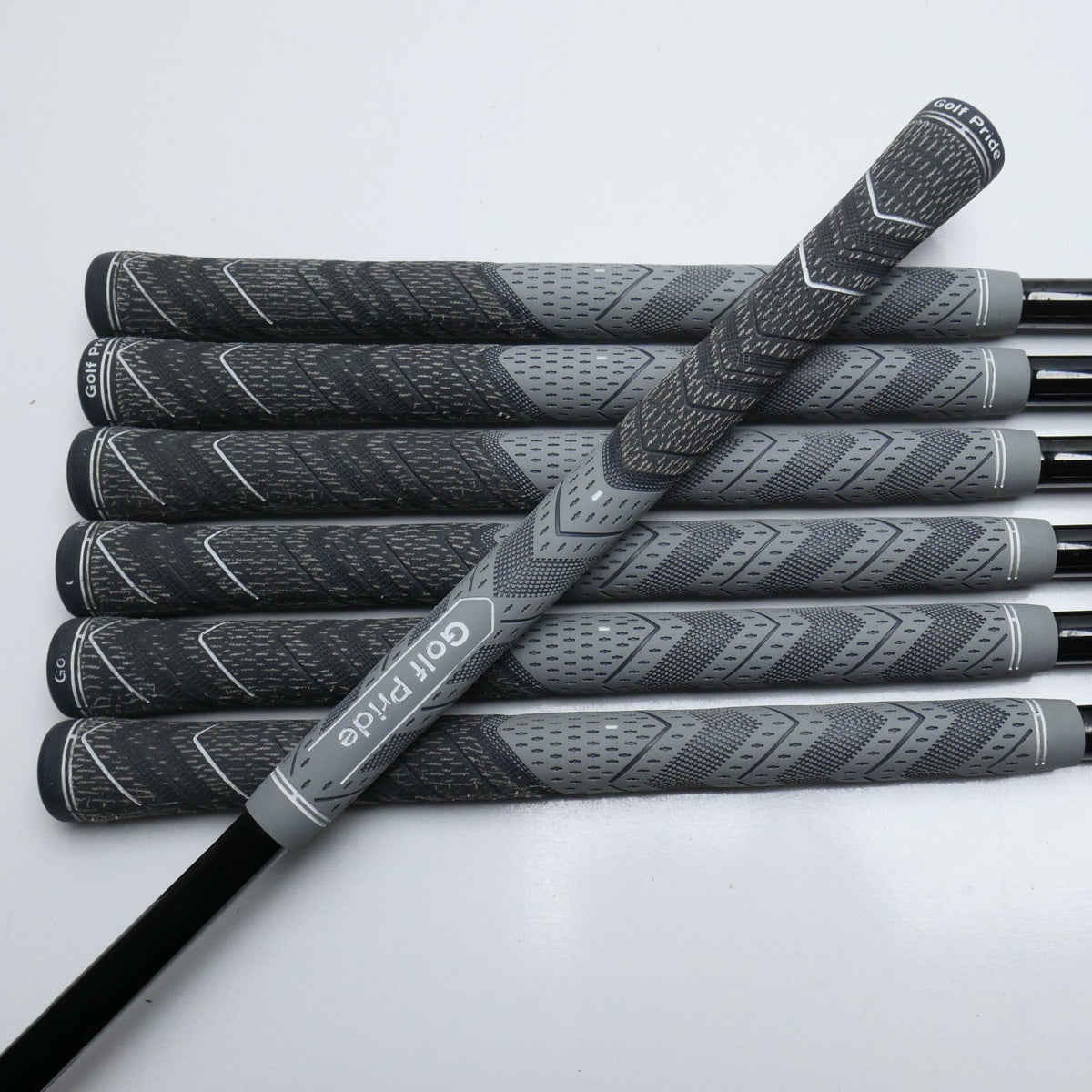 Used TaylorMade P770 2023 Black Iron Set / 4 - PW / Stiff Flex