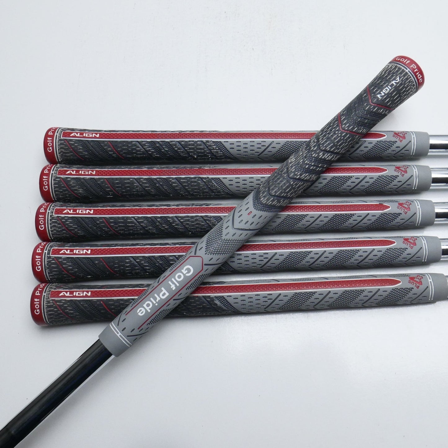 Used TaylorMade P770 2023 Iron Set / 5 - PW / X-Stiff Flex