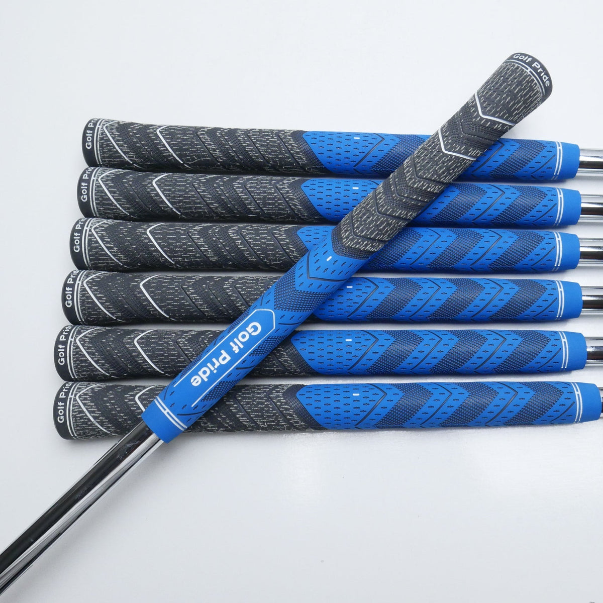 Used TaylorMade P770 & P7CB 2024 Iron Set / 4 - PW / Stiff Flex