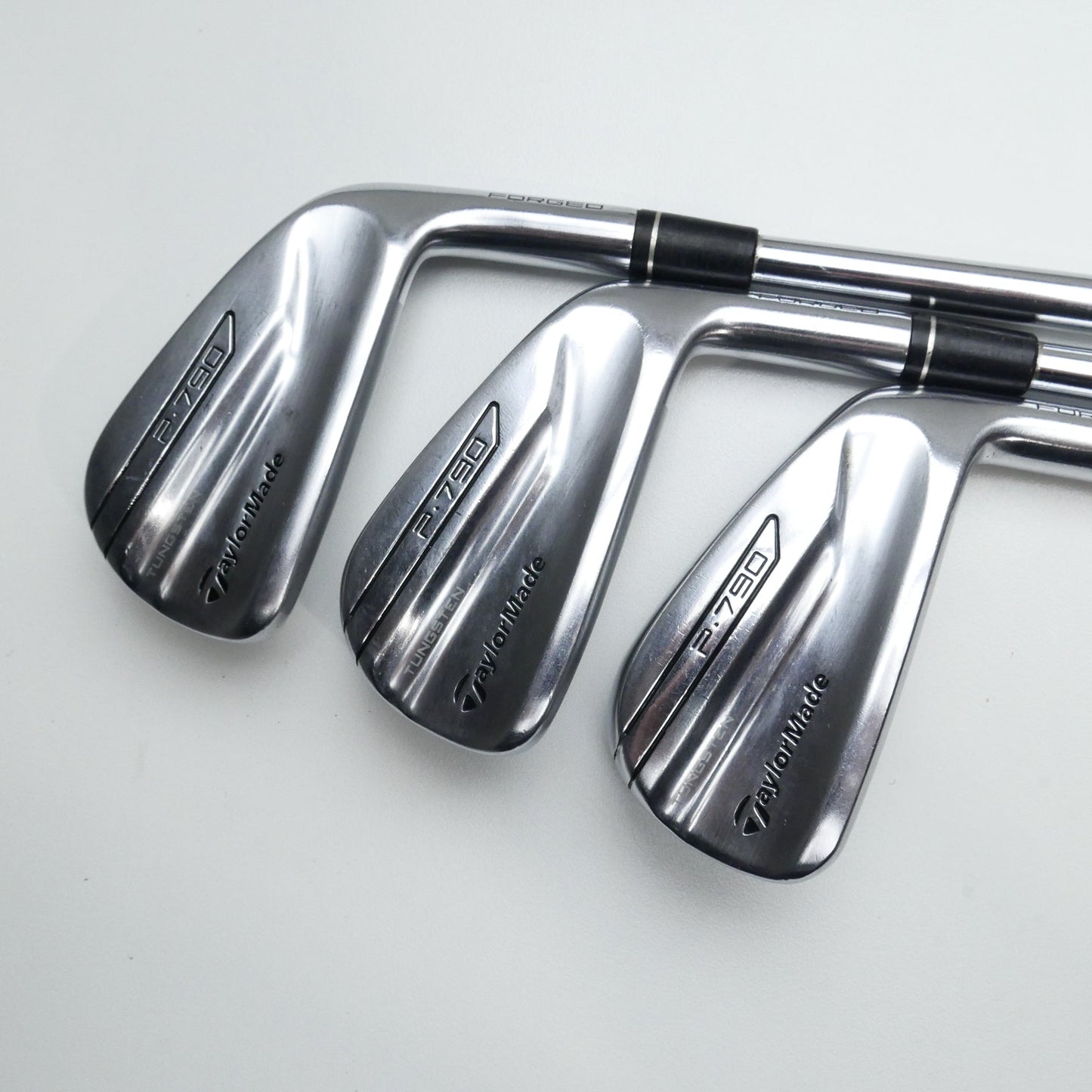 Used TaylorMade P790 2017 Iron Set / 5 - PW / Regular Flex