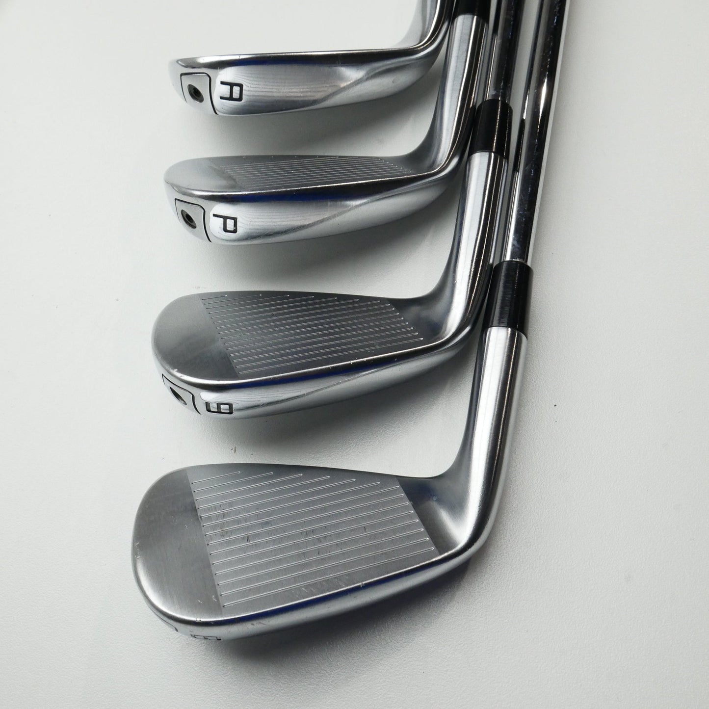 Used TaylorMade P790 2019 Iron Set / 4 - PW + AW / Stiff Flex