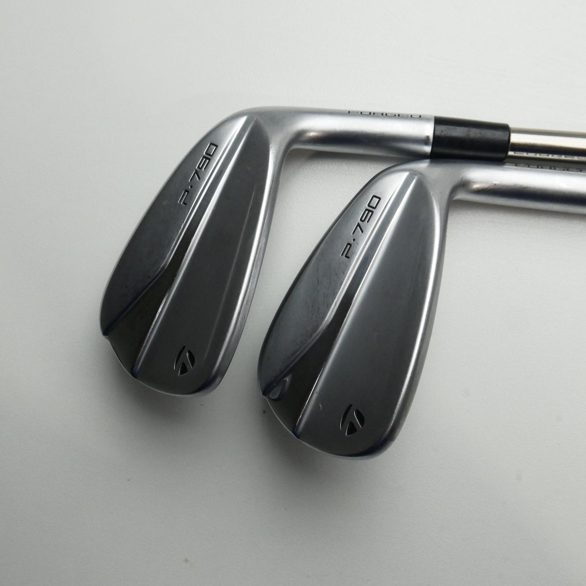 Used TaylorMade P790 2021 Iron Set / 8 - PW + AW / Regular Flex