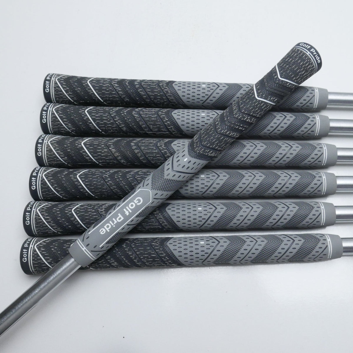 Used TaylorMade P790 2025 Iron Set / 5 - PW + AW / Stiff Flex