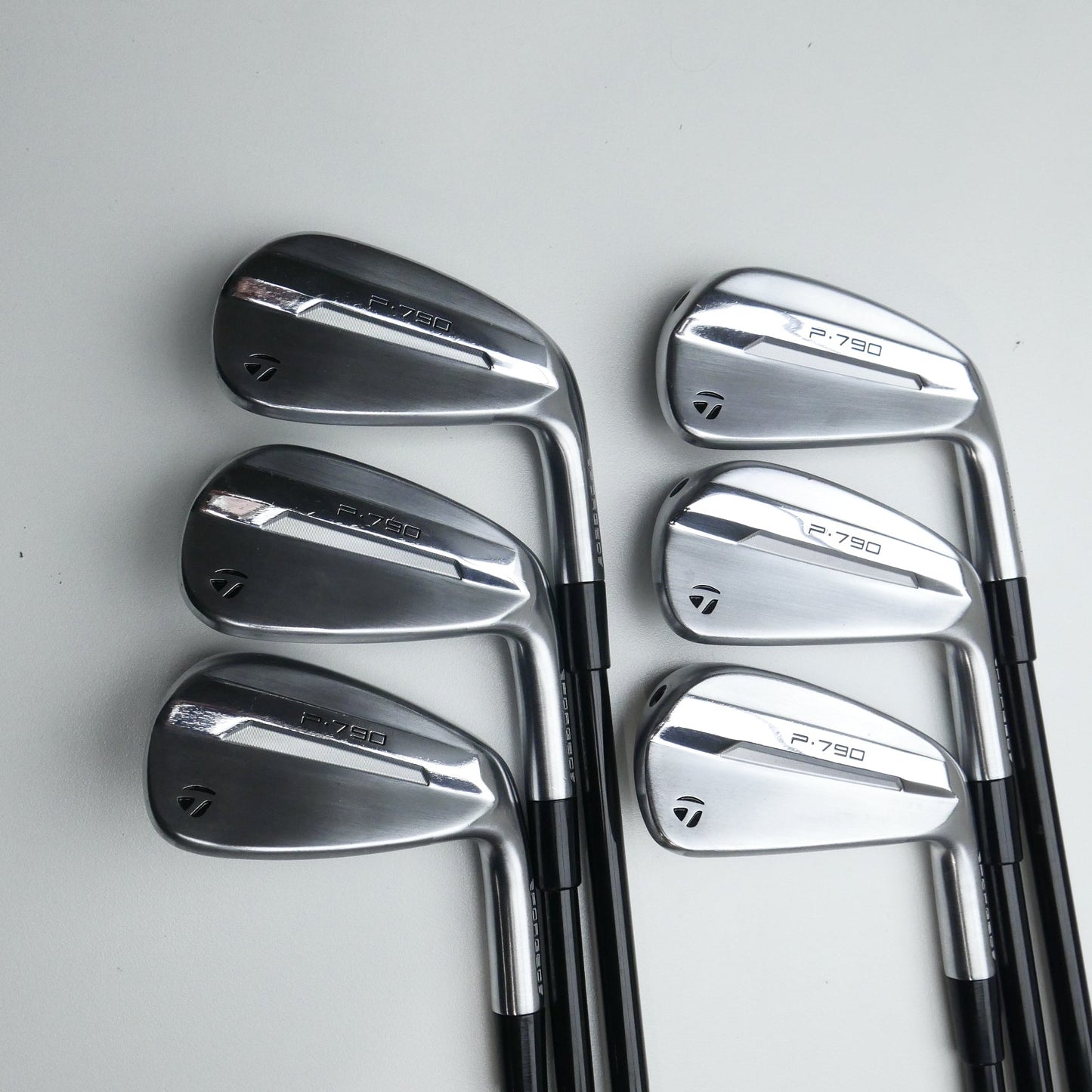 Used TaylorMade P790 2025 Iron Set / 5 - PW / Regular Flex