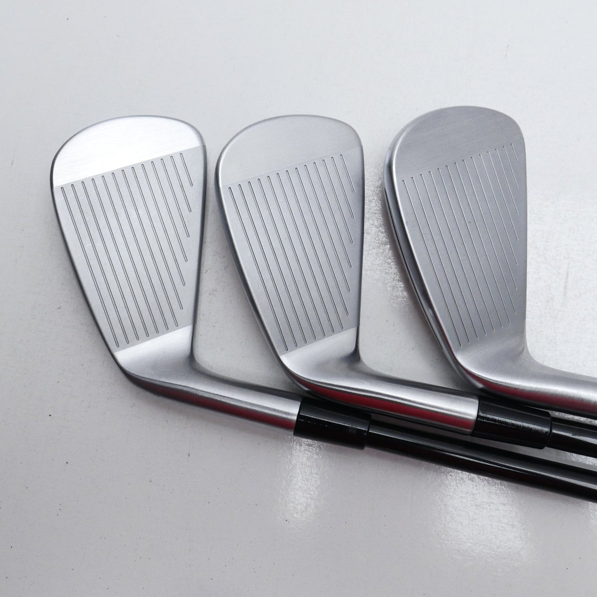 Used TaylorMade P790 2025 Iron Set / 5 - PW / Regular Flex