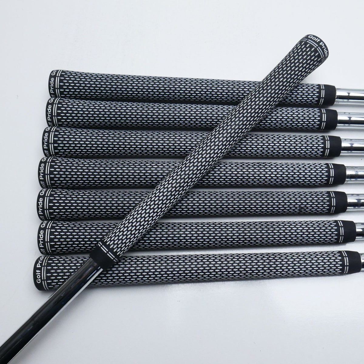 Used TaylorMade P7MC 2020 Iron Set / 3 - PW / Stiff Flex