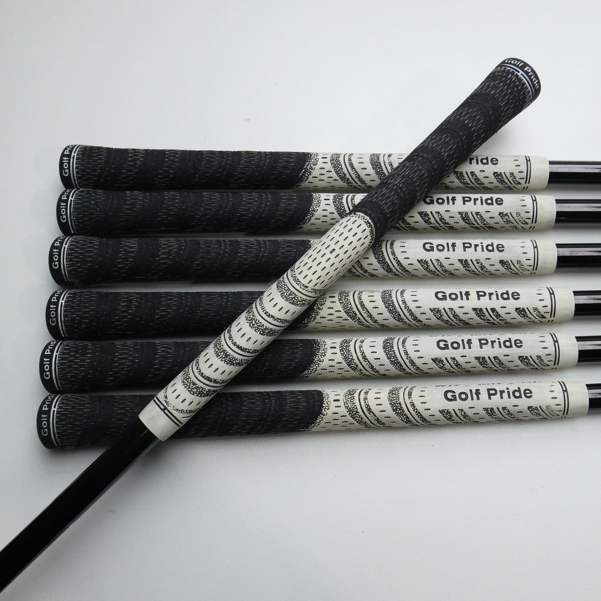 Used TaylorMade P7MC 2023 & P7MB 2023 Combo Iron Set / 4 - PW / X-Stiff Flex