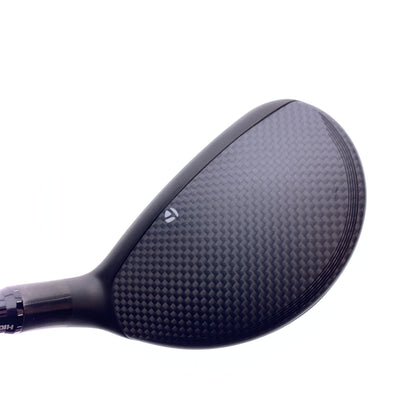 Used TaylorMade Qi35 4 Hybrid / 22 Degrees / Regular Flex