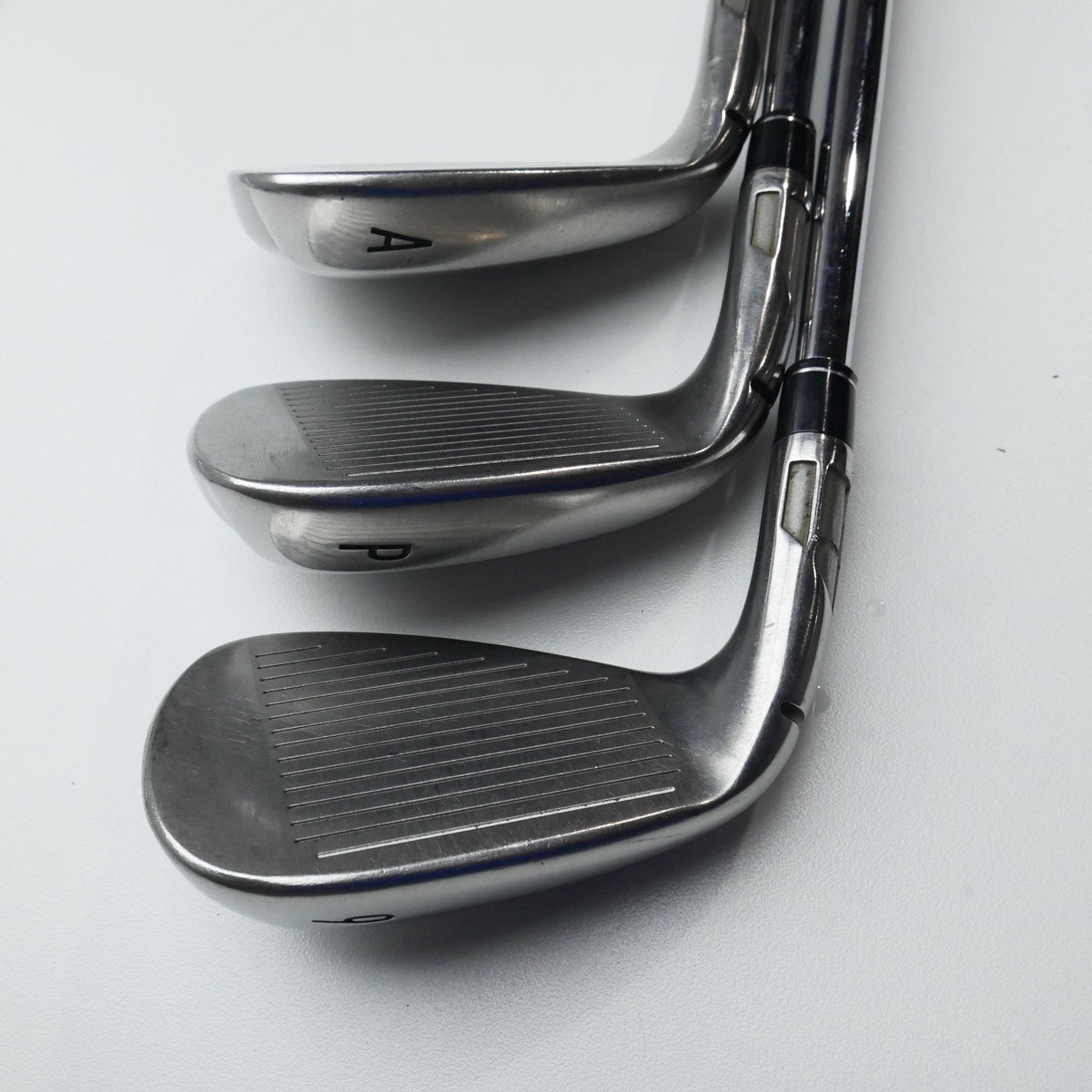 Used TaylorMade Sim2 Max Iron Set / 5 - PW + AW / Regular Flex