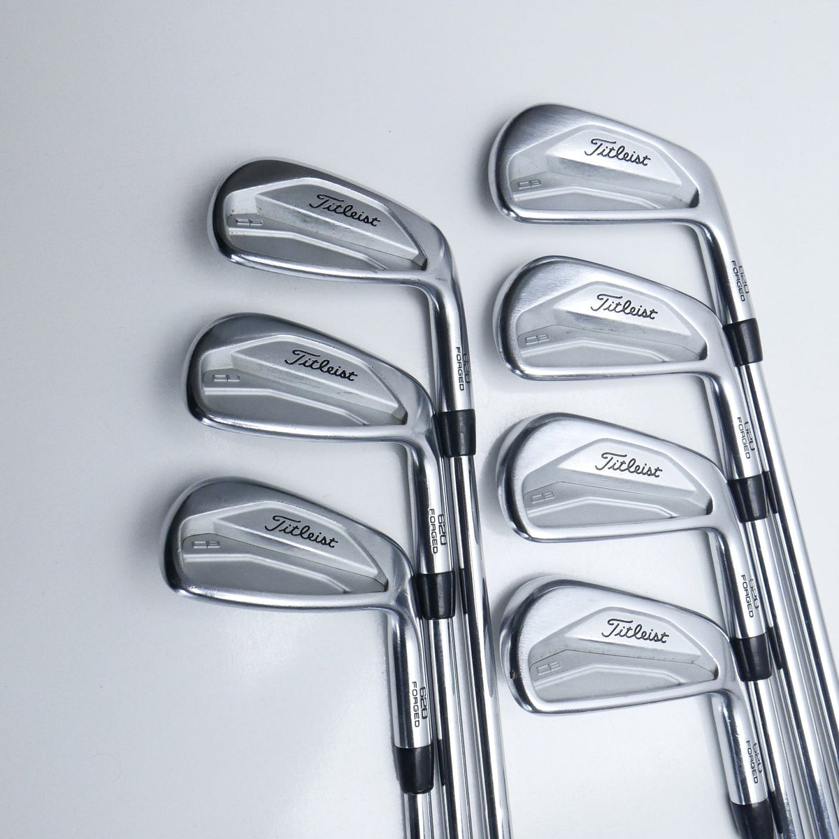 Used Titleist 620 CB Iron Set / 4 - PW / X-Stiff Flex