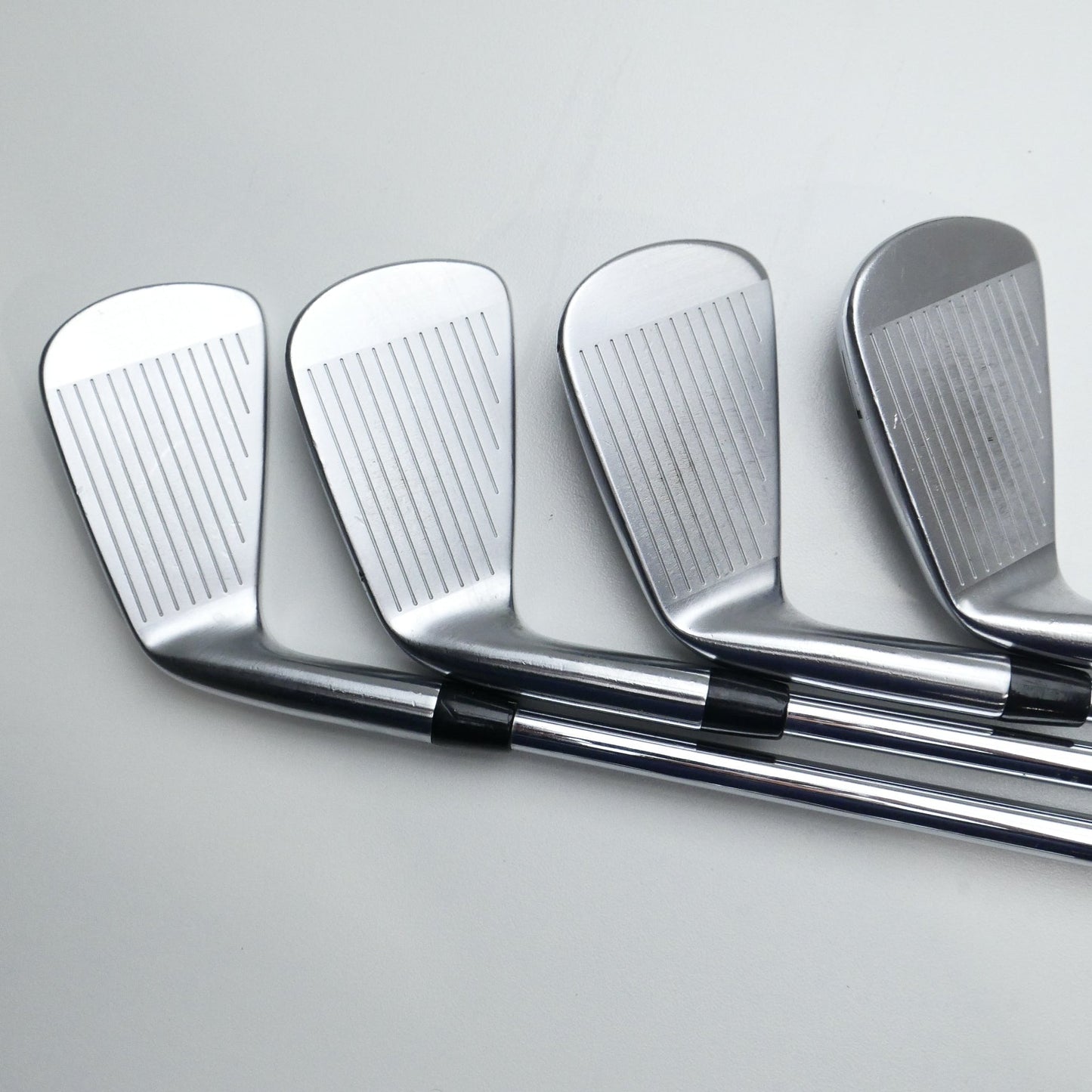 Used Titleist MB 718 Iron Set / 4 - PW / Stiff Flex