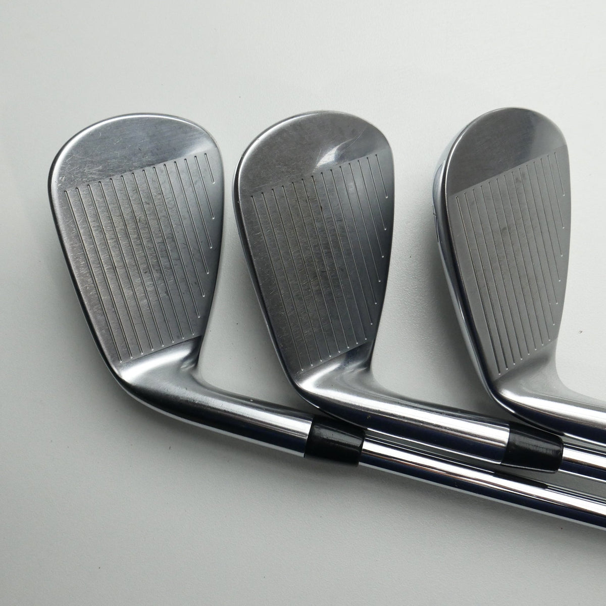 Used Titleist T200 2021 Iron Set / 5 - PW + 48° / Stiff Flex