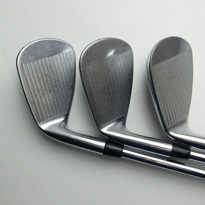 Used Titleist T200 2021 Iron Set / 5 - PW + 48° / Stiff Flex