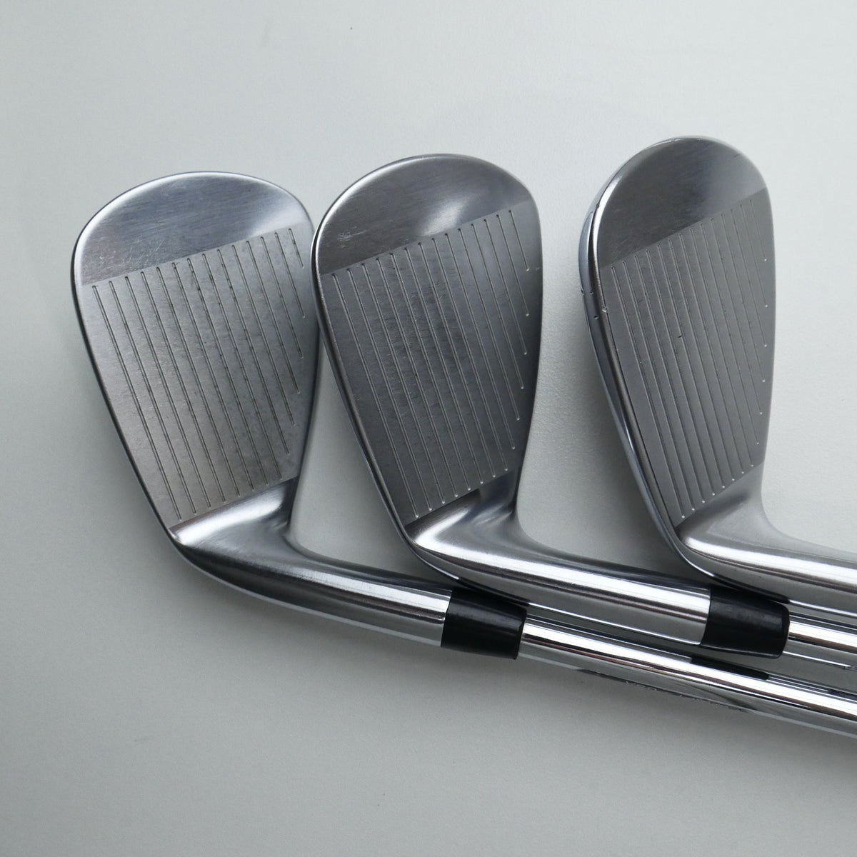 Used Titleist T200 2021 Iron Set / 5 - PW + 48° / Stiff Flex