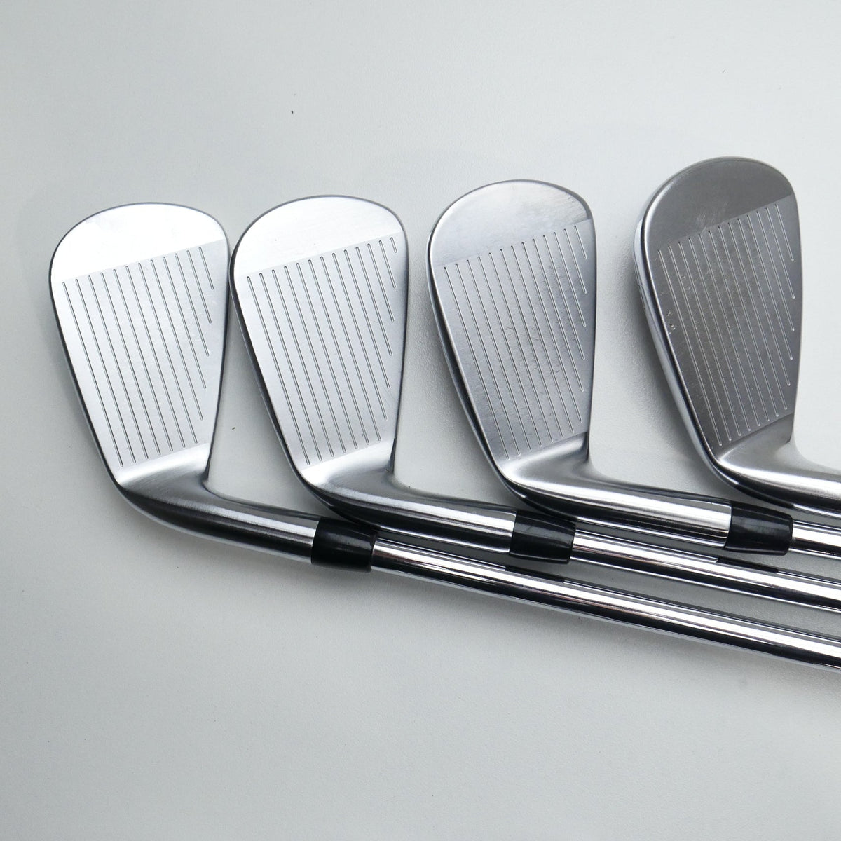 Used Titleist T200 2021 Iron Set / 5 - PW + 48° / Stiff Flex