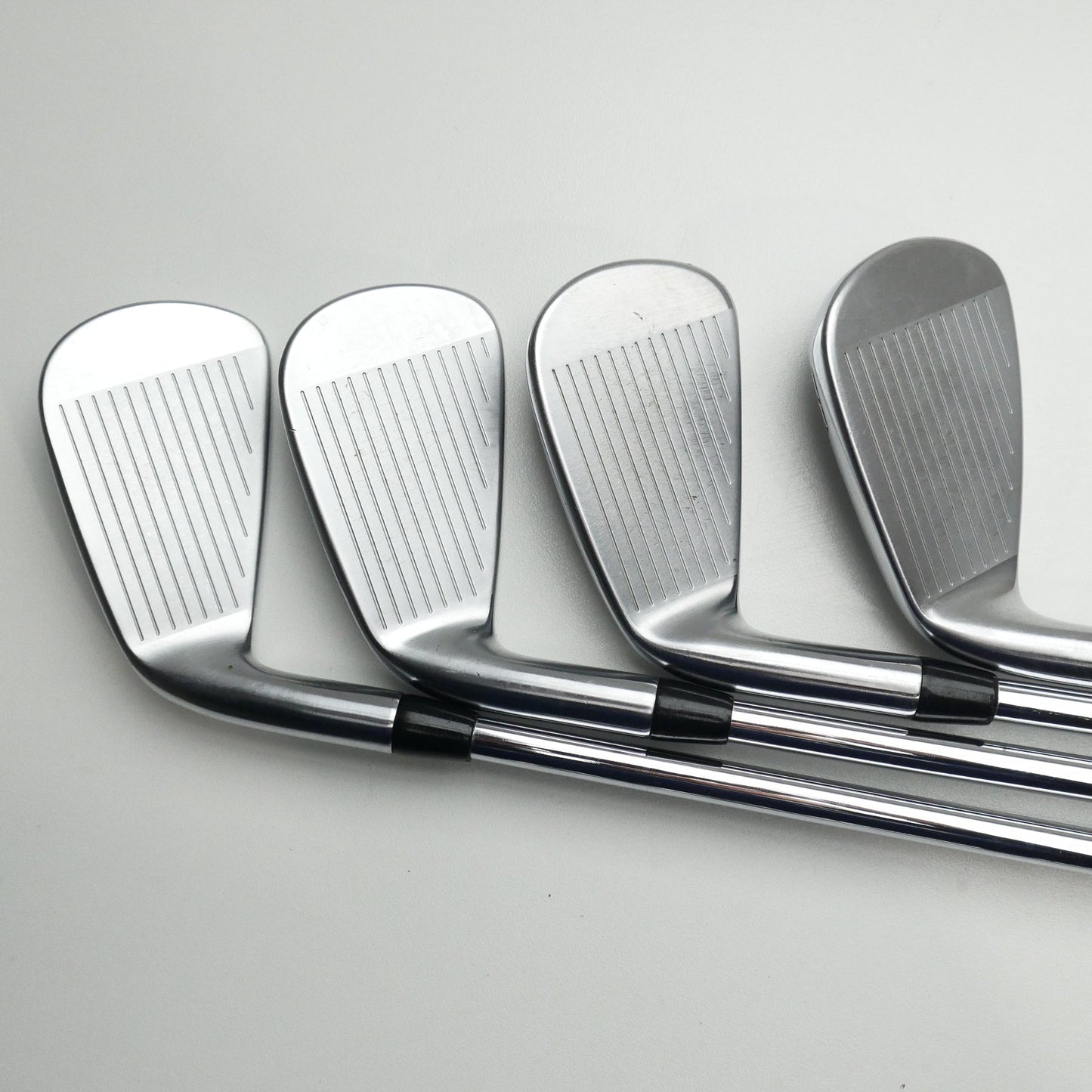 Used Titleist T200 2021 Iron Set / 5 - PW + 48° / Stiff Flex