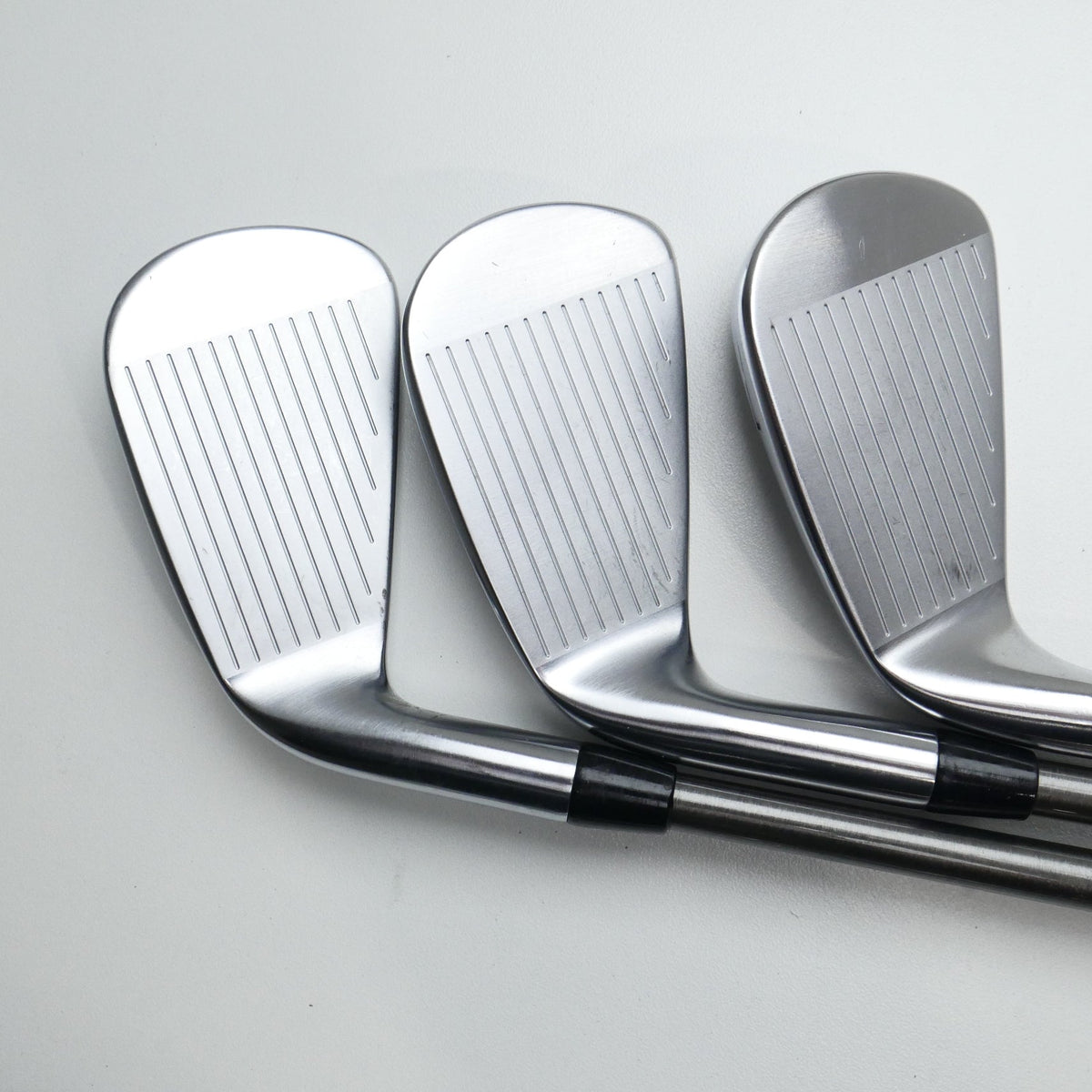 Used Titleist T200 & T100 2023 Combo Iron Set / 5 - PW / Stiff Flex