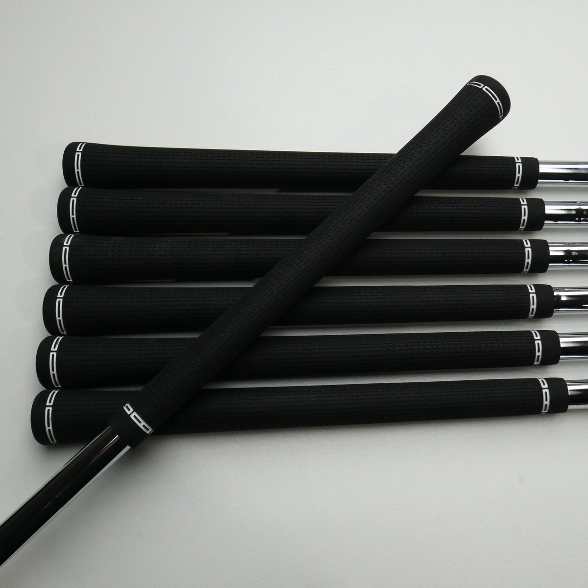 Used Titleist T200 & T150 2023 Iron Set / 4 - PW / Stiff Flex