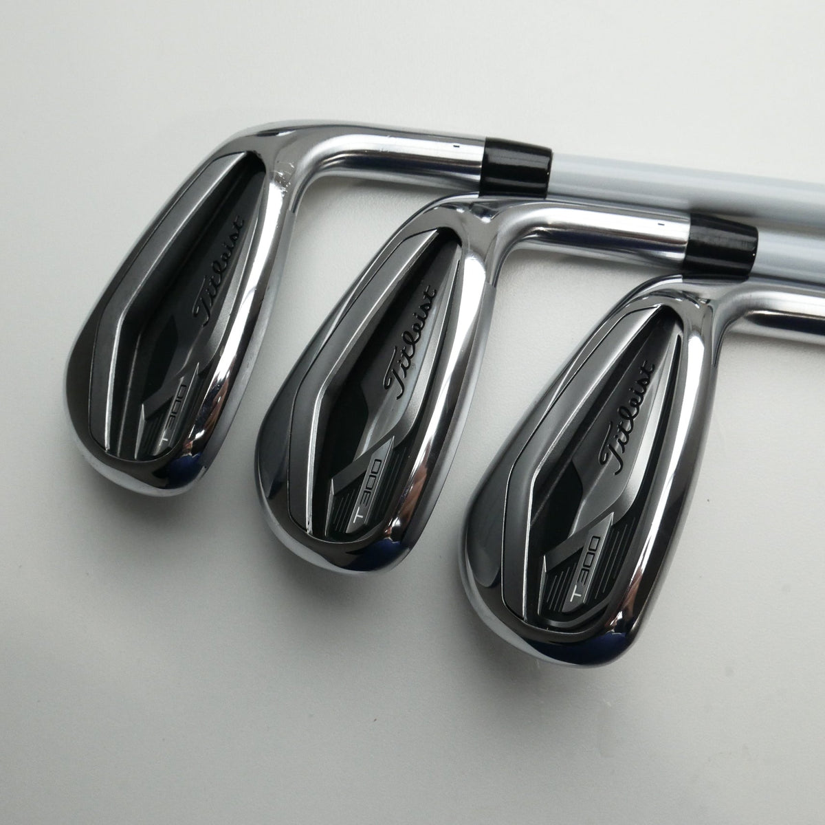Used Titleist T300 2021 Iron Set / 5 - PW + 48° / Ladies Flex