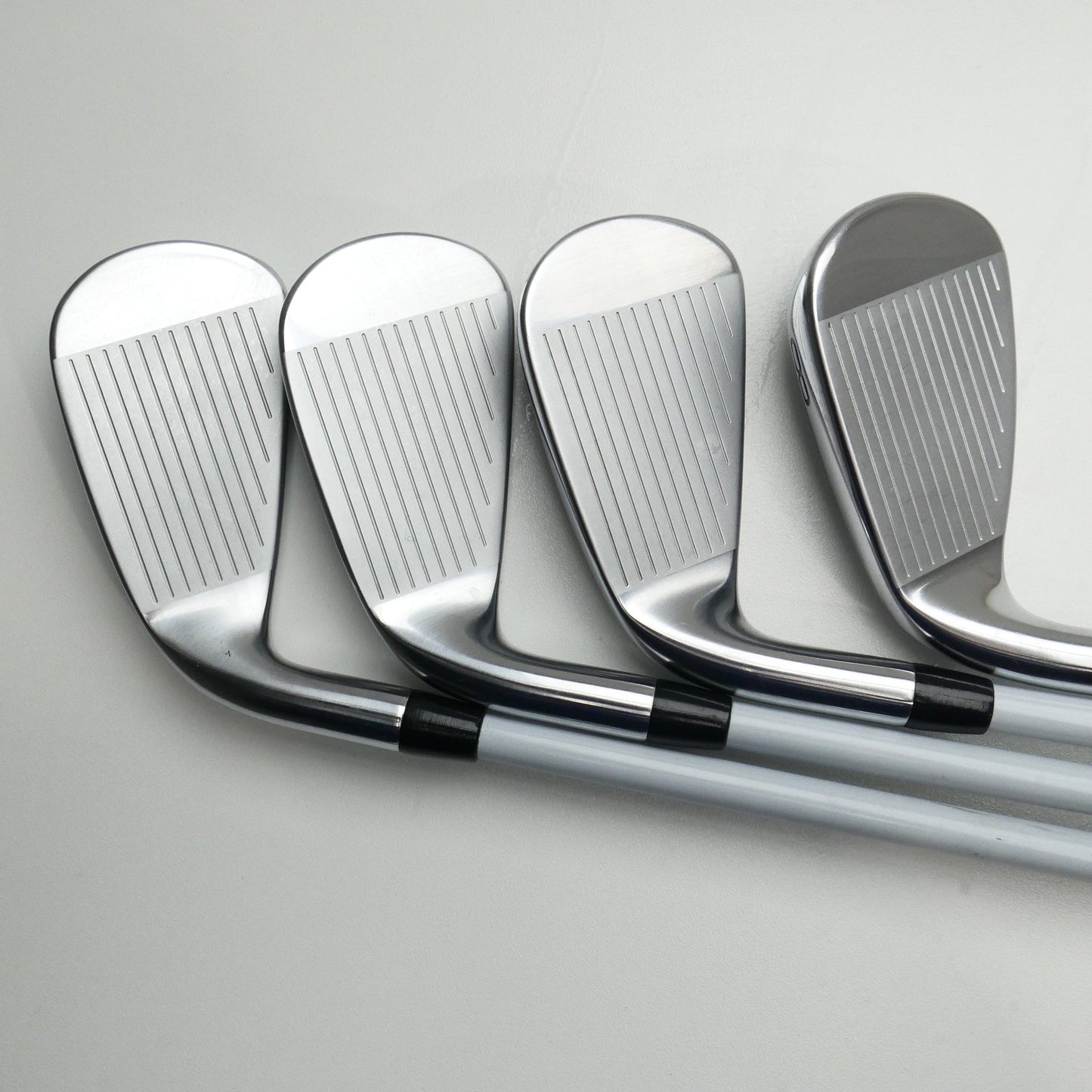 Used Titleist T300 2021 Iron Set / 5 - PW + 48° / Ladies Flex