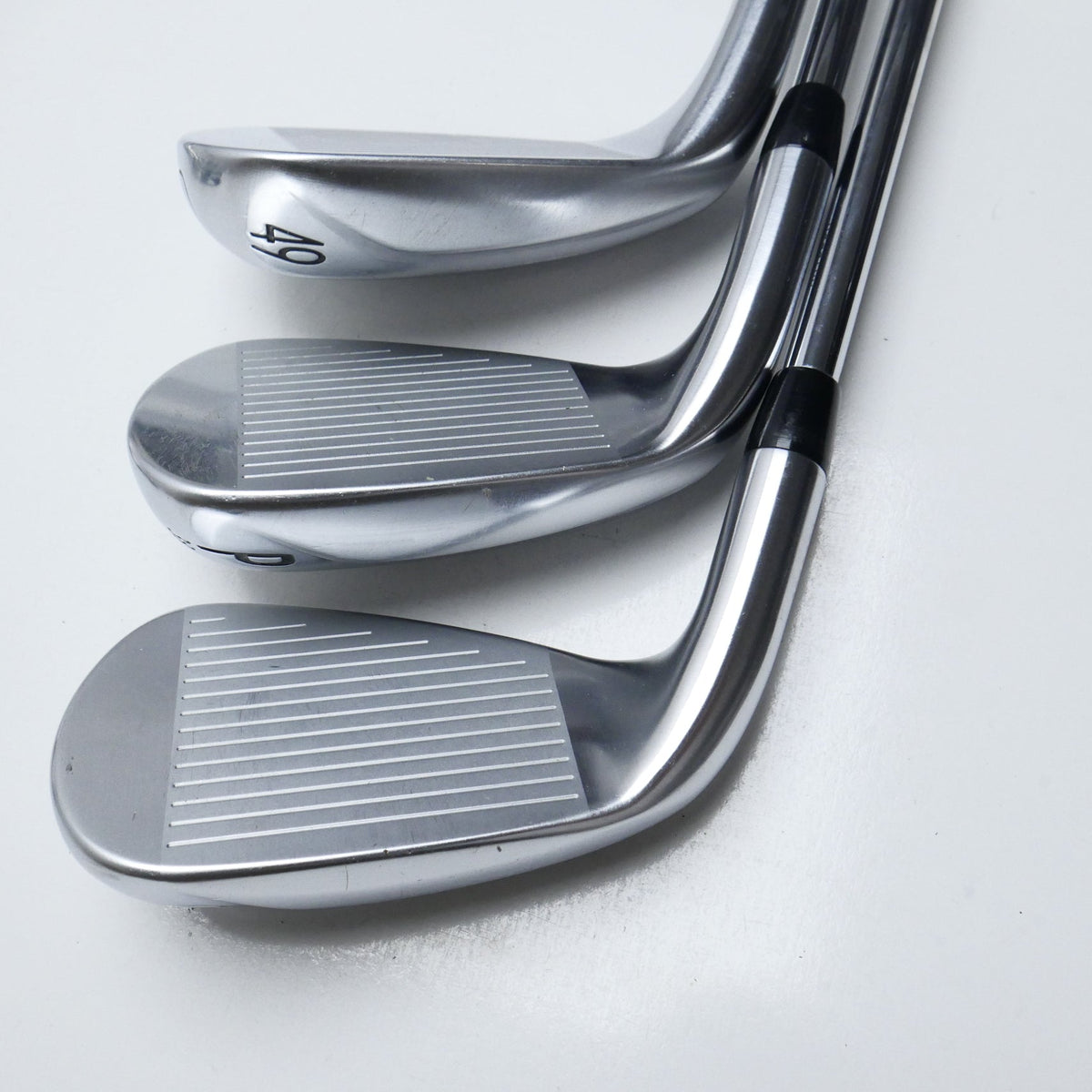 Used Titleist T400 Iron Set / 5 - PW + 49° / Regular Flex