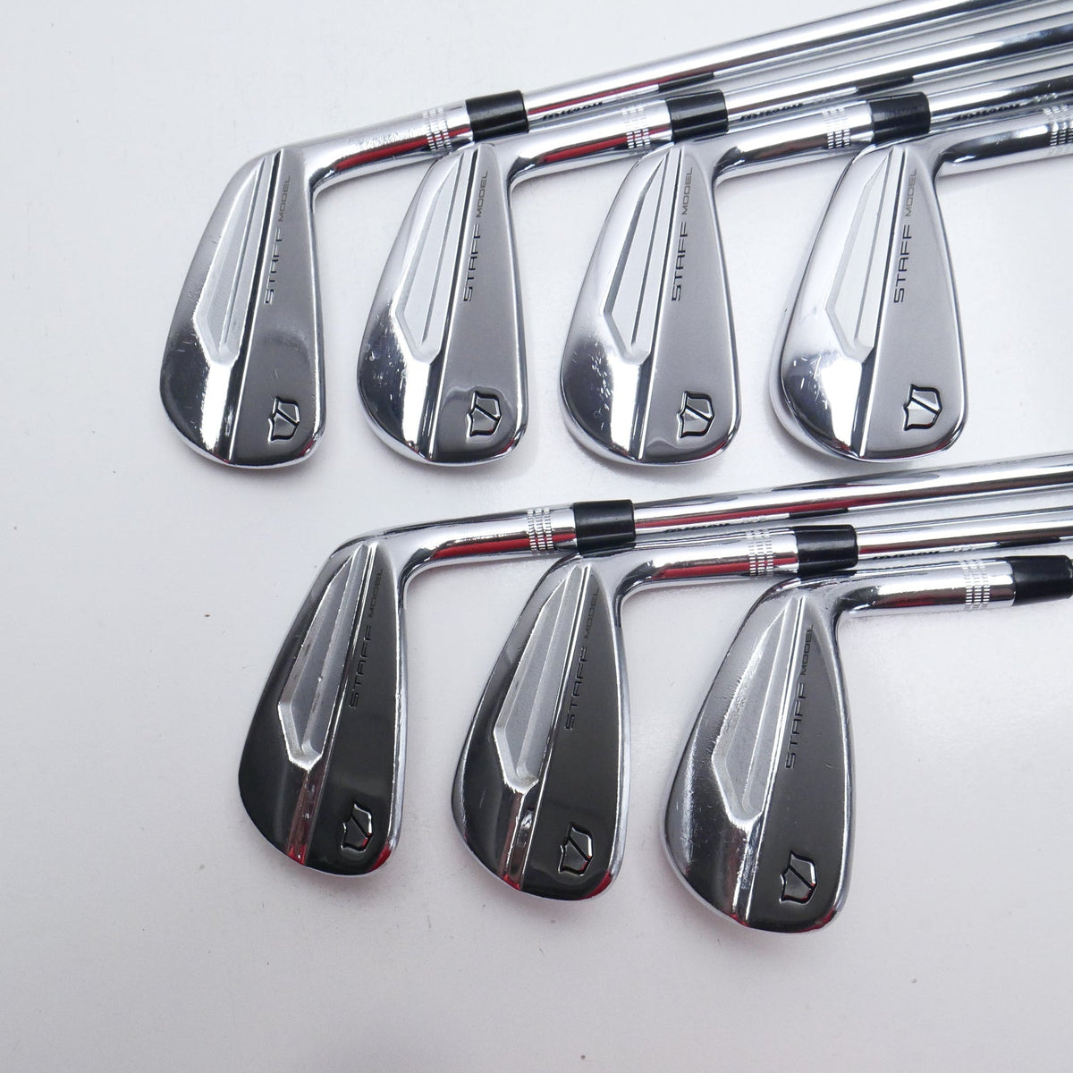 Used Wilson Staff Model Blade 2024 Iron Set / 4 - PW / X-Stiff Flex